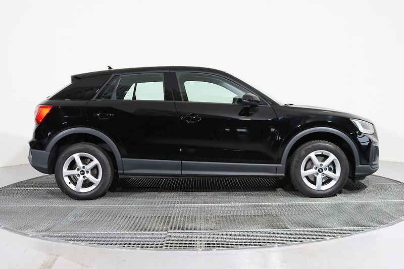 Audi Q2 30 TFSI 81 kW - fotka 4 z 26