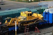 Buldozer DET 250.