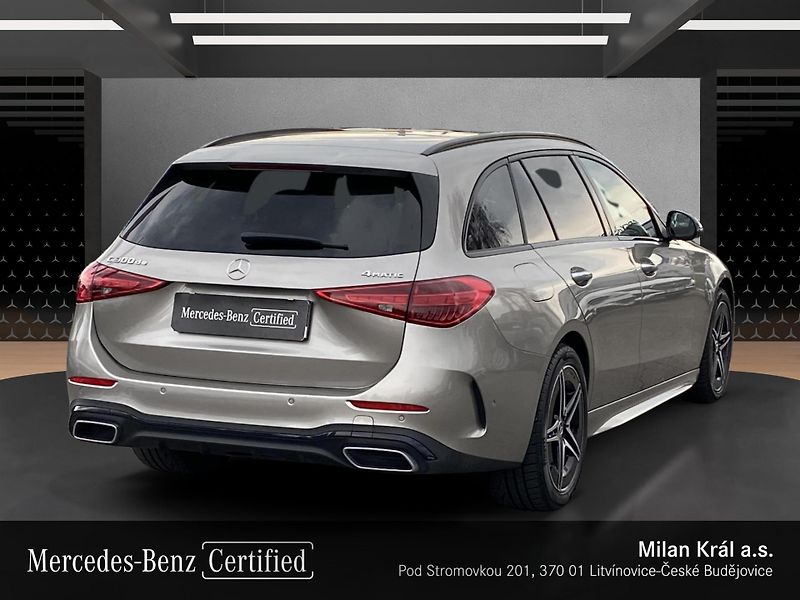 Mercedes-Benz Třídy C C 300 de 4MATIC - fotka 5 z 26