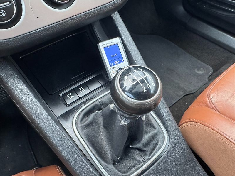 Volkswagen EOS (2007) KABRIOLET 2,0 TDI 103 KW - fotka 33 z 47