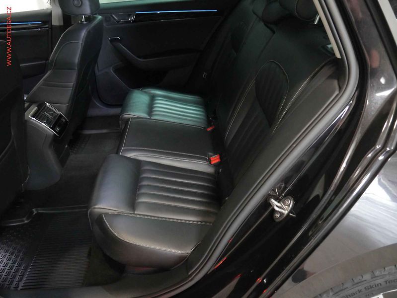 Škoda Superb (2020) 2.0 TDi, L&K, DSG - fotka 10 z 23