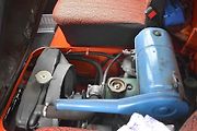 Původně měl motor objem 1200, později 1500 cm3