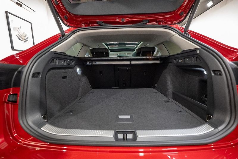 Škoda Superb 2.0 TDI 110 kW L&K - fotka 32 z 43