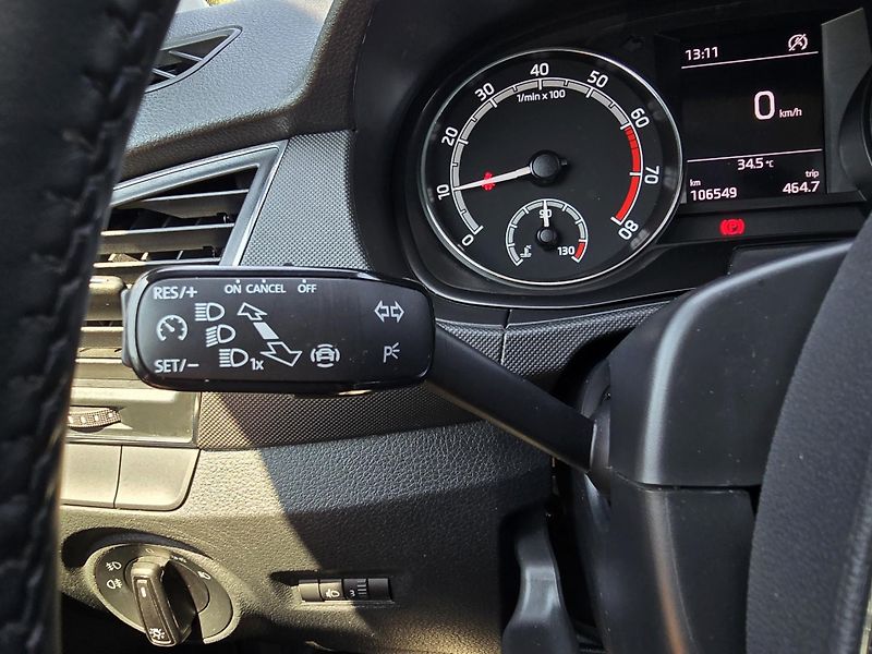 Škoda Fabia 1.0TSI 70KW TOUR SmartLink ČR  - fotka 13 z 32
