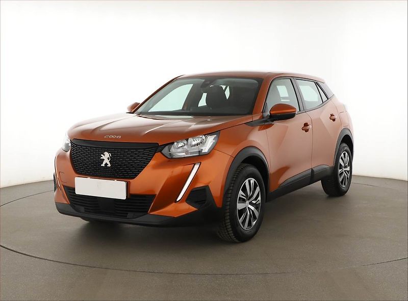 Peugeot 2008 (2021) Active 1.2 PureTech, ČR,1.maj - fotka 2 z 19