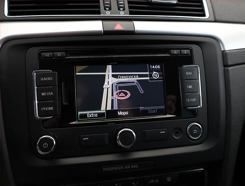 Škoda Superb (2014) 2.0 TDI, Serv.kniha, Navi - fotka 13 z 19