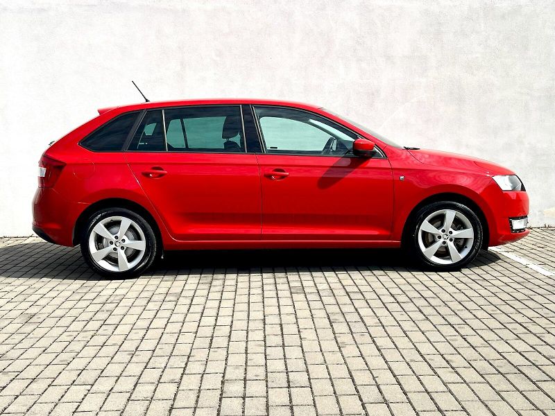 Škoda Rapid (2014) 1,6TDI 66KW AMBITION FRESH - fotka 8 z 22