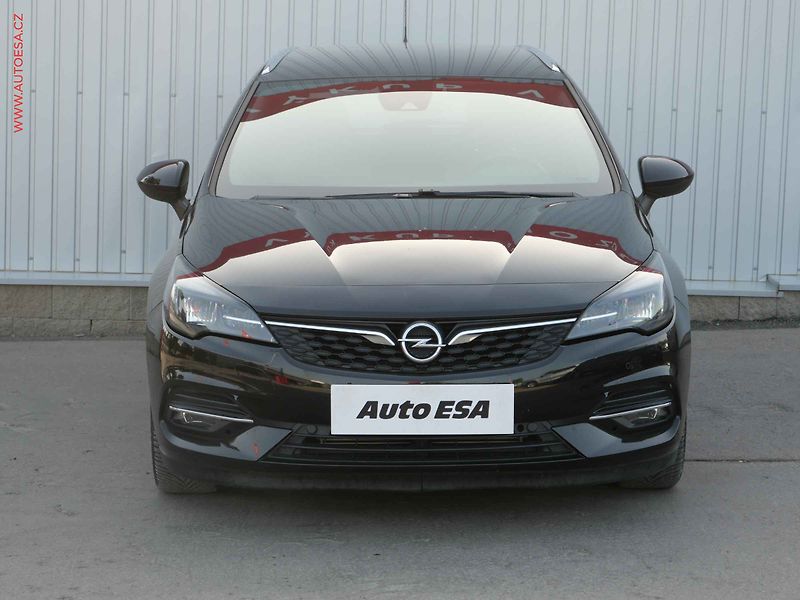 Opel Astra (2021) 1.2T, 1.maj,ČR, AC, LED - fotka 2 z 21