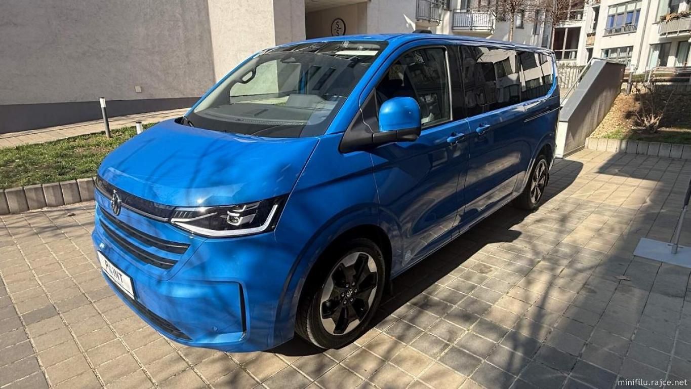Volkswagen Caravelle Style 125kw 4M 8míst