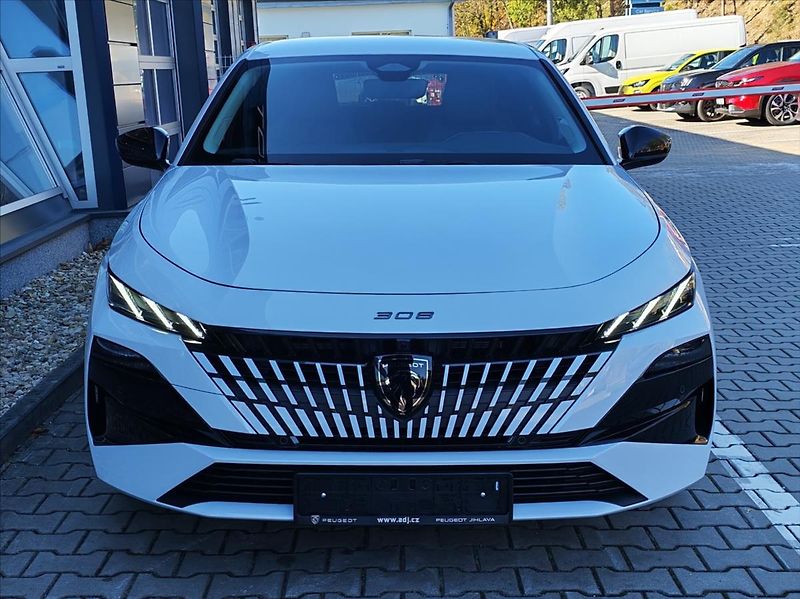 Peugeot 308 (2026) SW ALLURE Hybrid 145 e-DCS6 - fotka 2 z 18