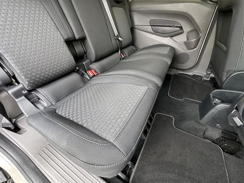 Ford Transit Connect (2019) AUTOMAT*7.Míst*1.5/74kW*1.Maj  - fotka 32 z 47