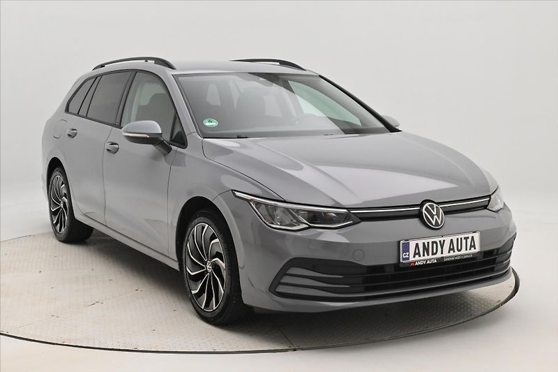 Volkswagen Golf 1,5 TSI 96 kW Life Business Zá - fotka 3 z 31