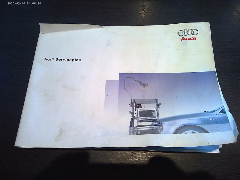 Audi A4 Avant 2.0 FSi, Servisní kniha - fotka 22 z 23
