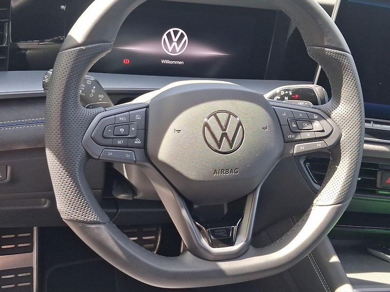 Volkswagen Tayron eHybrid 200kW R-Line 360 HuD - fotka 8 z 11