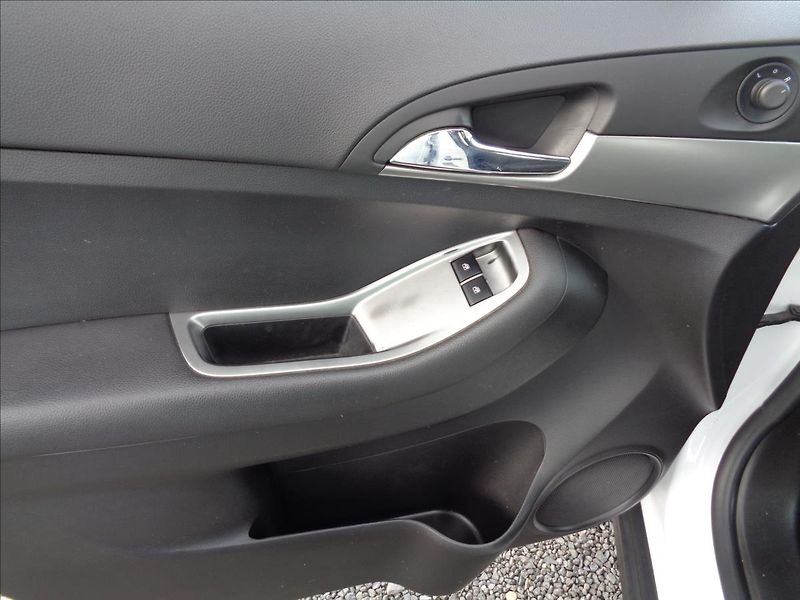 Chevrolet Orlando 2,0 - fotka 16 z 16