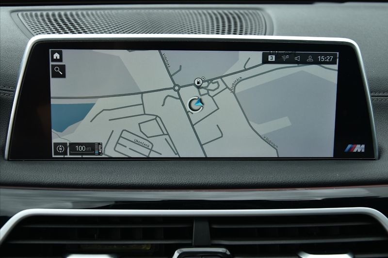 BMW Řada 7 745Le xDrive M PAKET LASER ČR - fotka 29 z 39