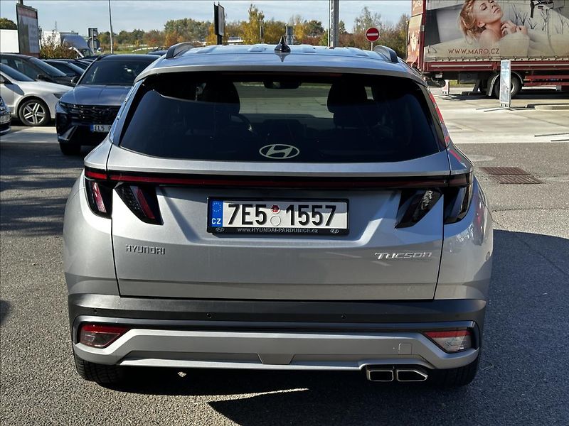 Hyundai Tucson 1,6 T-GDI STYLE DCT - fotka 5 z 16