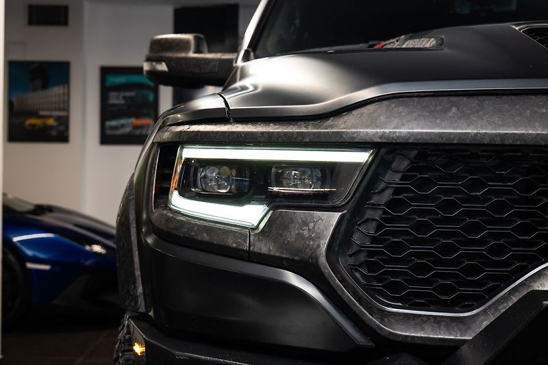 RAM 1500 TRX/Stan/Naviják/Harman Kardon - fotka 23 z 31