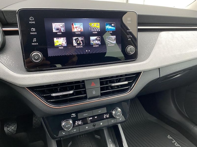 Škoda Scala 1,0 TSI 85 kW Selection - fotka 16 z 27