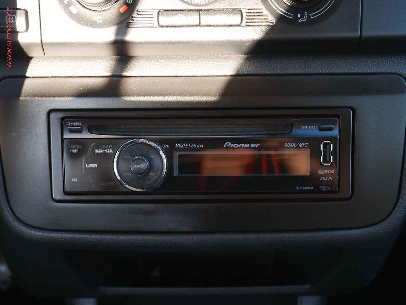 Škoda Fabia (2008) 1.2i, ČR, AC, tažné - fotka 12 z 15