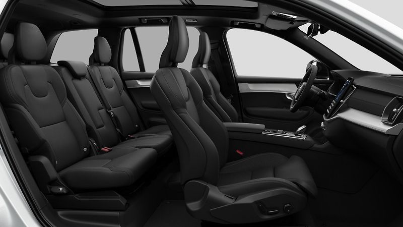 Volvo XC90 (2026) T8 AWD BLACK EDITION PLUS 7m - fotka 3 z 10