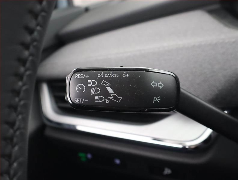 Škoda Enyaq (2021) 60 (62 kWh), SoH 91% - fotka 25 z 27
