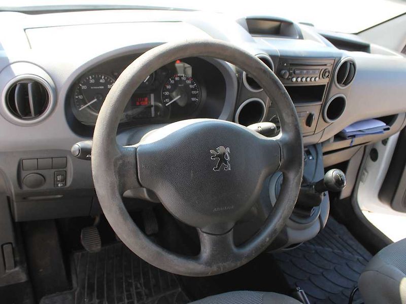 Peugeot Partner EURO 5 - fotka 8 z 17