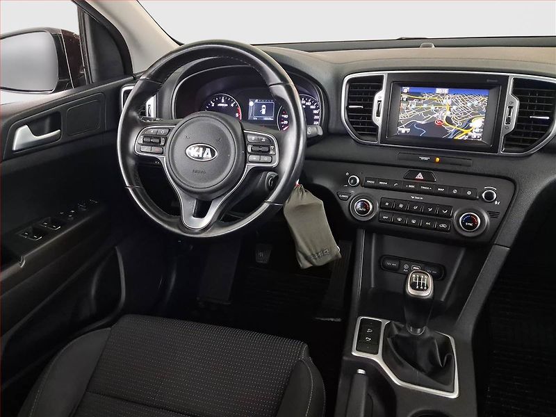 Kia Sportage (2016) 1.7 CRDi, Navi, Tempomat - fotka 7 z 18