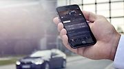 Komunikace s BMW řady 7 skrze smartphone.