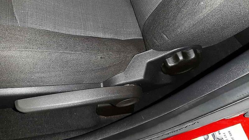 Na první pohled je vidět, že původní majitel byl na auto opatrný.