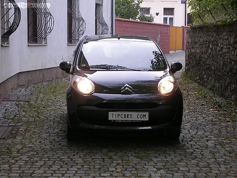 I když je C1 hodně nedotáčivá, můžete si s ní užít dost zábavy.
