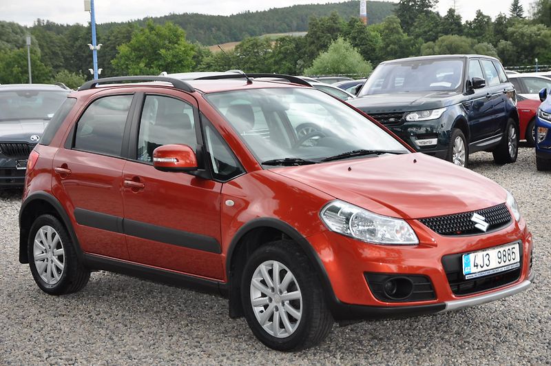 Suzuki SX4 1.6i 4WD - fotka 2 z 15