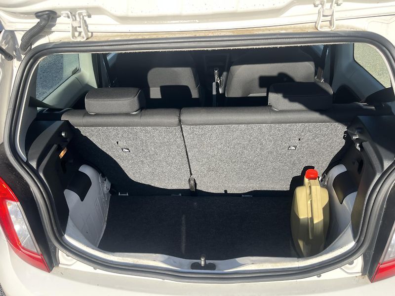Škoda Citigo (2016) 1.0 MPi 50KW CNG  - fotka 16 z 18