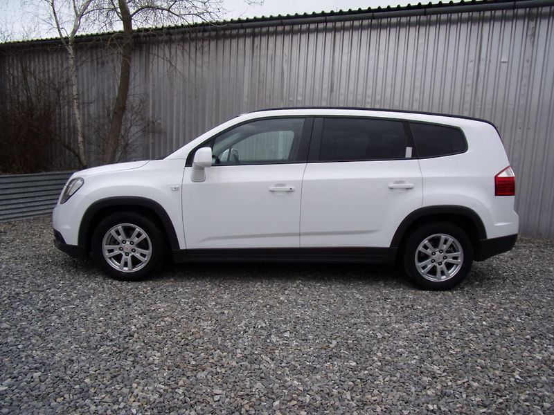 Chevrolet Orlando 2.0 CDTi 96kW 7MÍST BEZ KOROZE - fotka 8 z 20