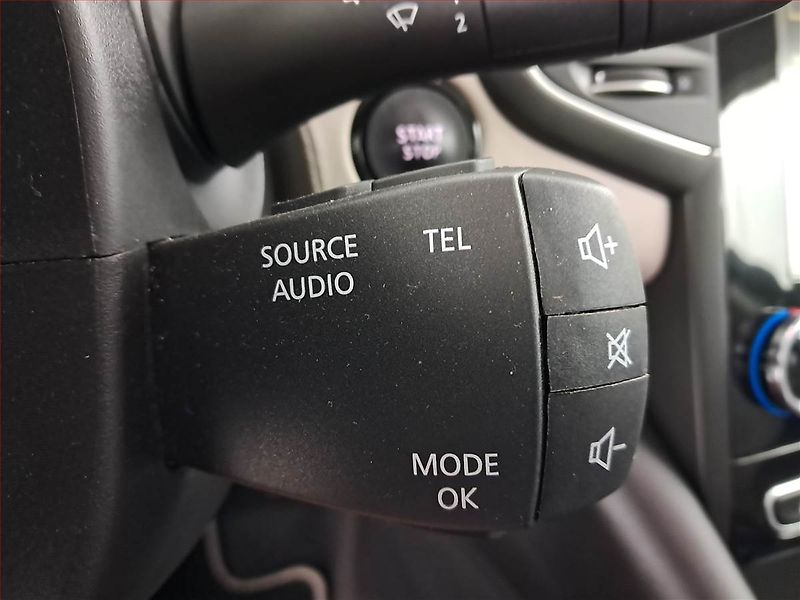 Renault Talisman (2020) Initiale Paris 2.0 Blue dCi - fotka 23 z 26