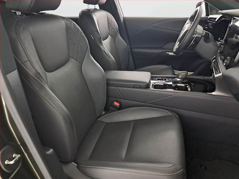 Lexus RX 400h (2024) 350h - fotka 9 z 22