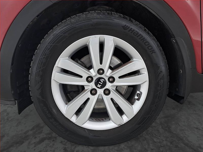 Kia Sportage (2017) 1.6 T-GDI, 4X4, Automat, ČR - fotka 15 z 23