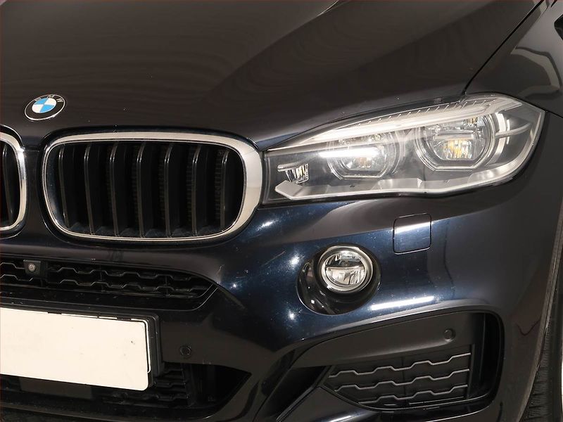 BMW X6 (2018) xDrive30d - fotka 23 z 23