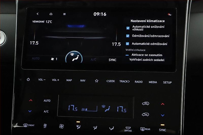 Hyundai Tucson (2021) 1.6 T-GDI 48V MHEV, 4X4 - fotka 14 z 19