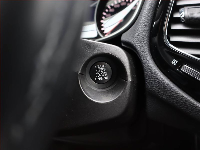 Jeep Compass (2019) 2.0 MultiJet - fotka 17 z 20