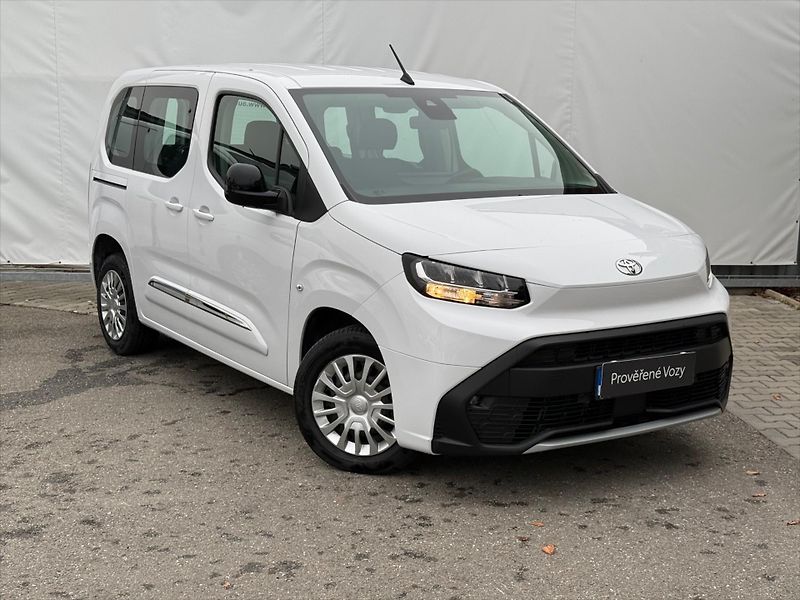 Toyota ProAce City Verso 1,5 Business - fotka 3 z 19