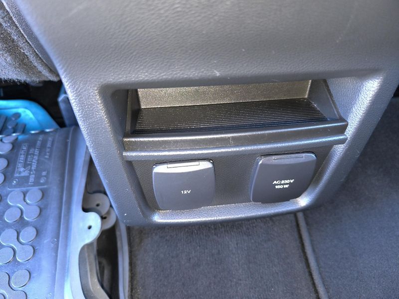 Ford Galaxy 2.0 TDCi SERVISKA.DOL KM - fotka 44 z 49
