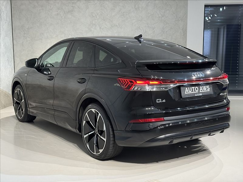 Audi Q4 e-tron Sportback S-Line LED Kamera - fotka 11 z 49