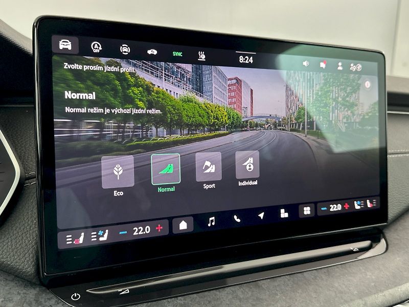 Škoda Octavia (2025) Combi DSG 2.0TDI 110kW Exclusi - fotka 14 z 39