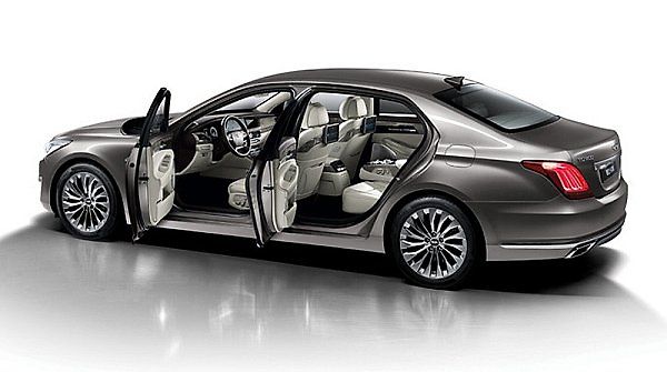 Genesis G90.
