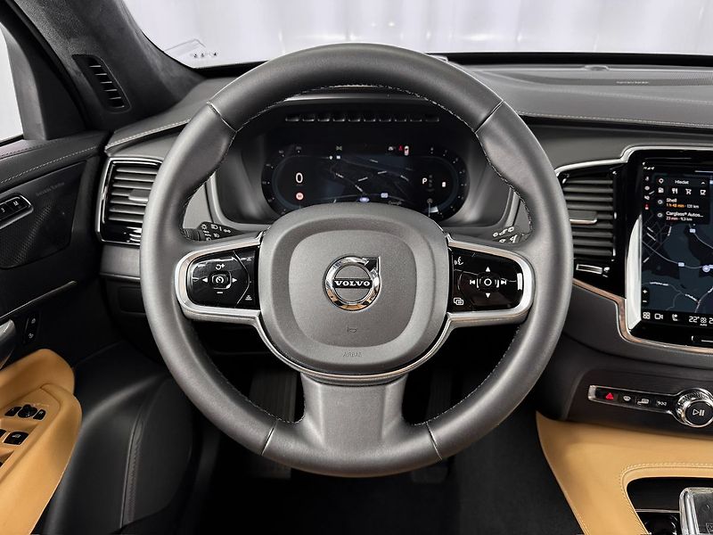Volvo XC90 B6 AWD ULTIMATE BRIGHT, WEBAST - fotka 11 z 35