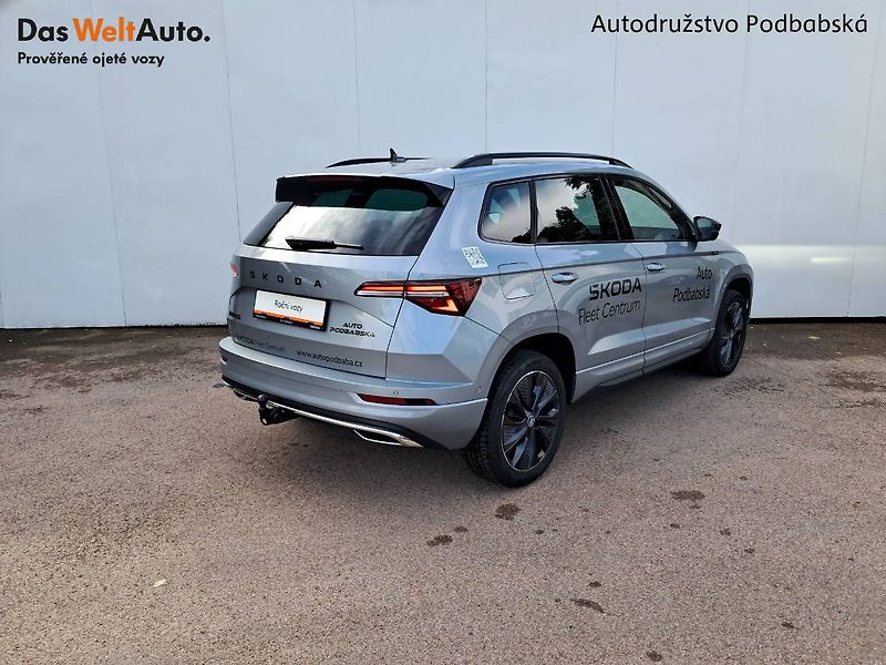 Škoda Karoq (2026) Sportline 1.5 TSI / 110 kW DSG - fotka 2 z 29