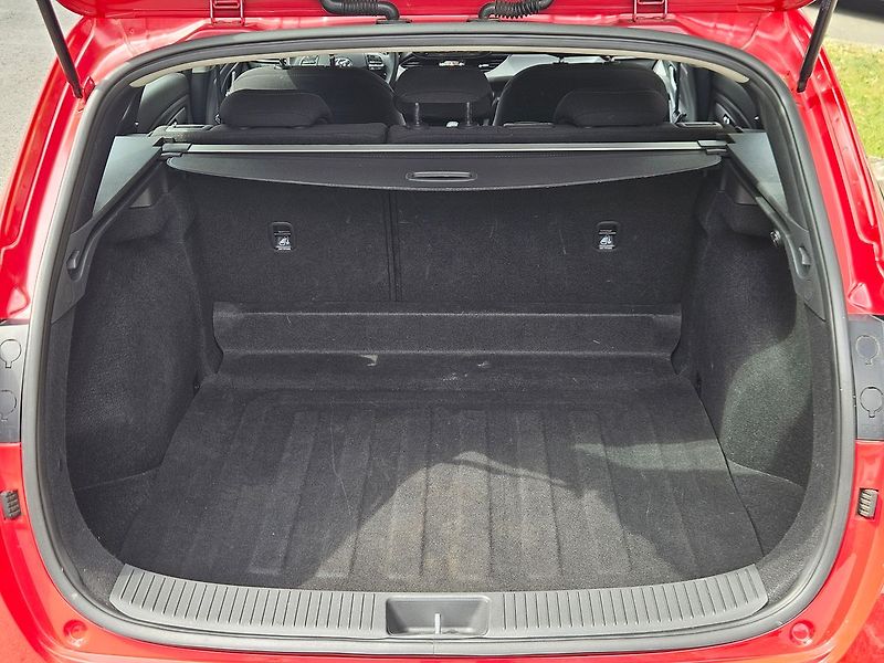 Hyundai i30 1.5i Start Plus, 1.maj. - fotka 27 z 29