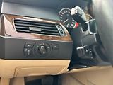 BMW Řada 5 (2005) 530Xd PĚKNÝ STAV - náhled 12