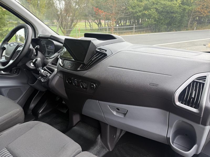 Ford Transit Custom (2014) FORD TRANSIT CUSTOM 6 MÍST M1  - fotka 18 z 20
